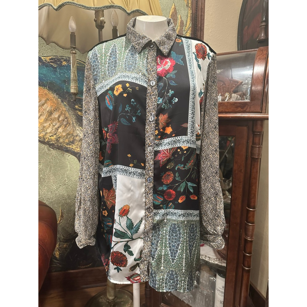 Women's JOHN MARK Patchwork Floral Button Down Sh… - image 1